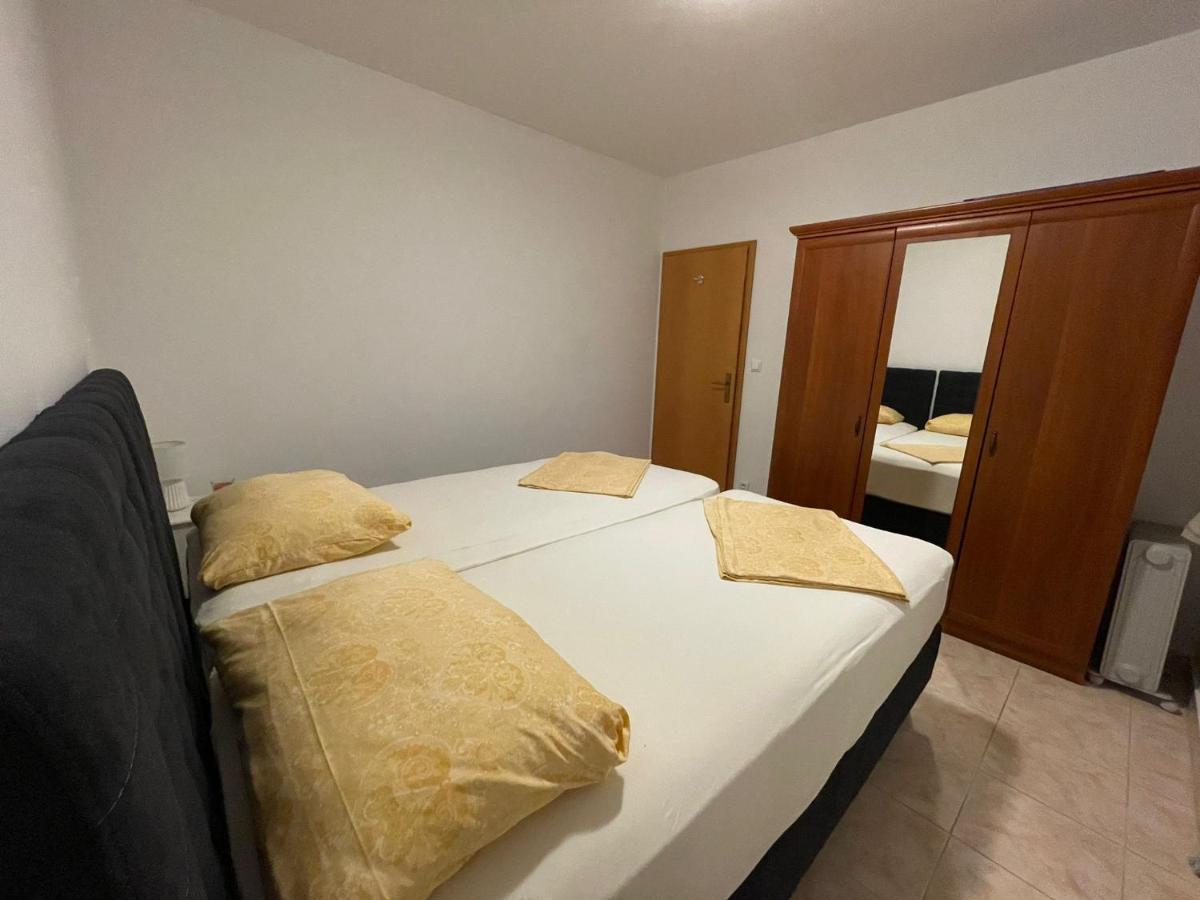 Apartments Mavarcica Trogir Exterior photo